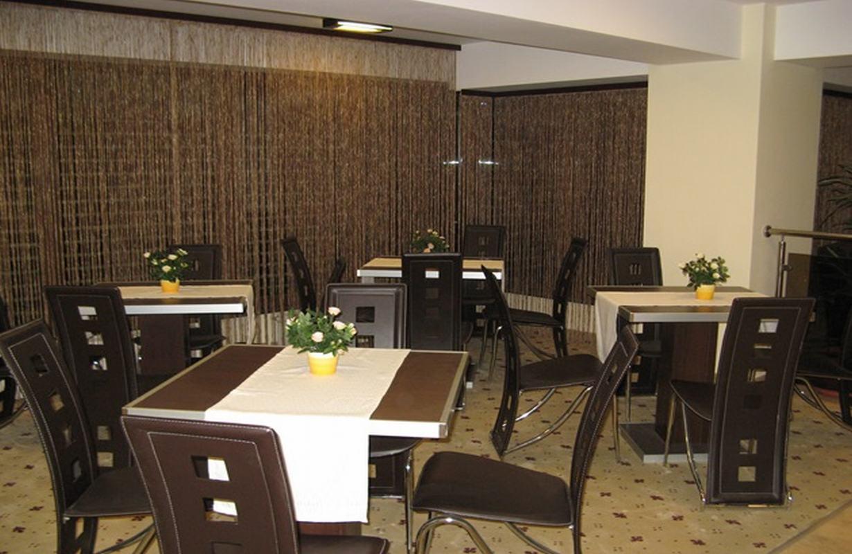 Premier Hotel